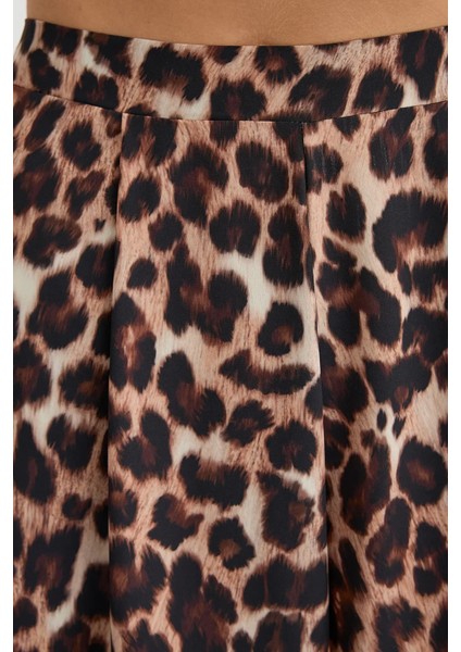 Kadın Bağcıklı Orta Bel Geniş Bacaklı Hayvan Baskılı Pantolon Brown