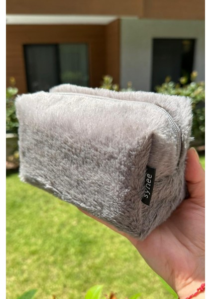 Peluş Makyaj ve Seyahat Çantası indirimleri