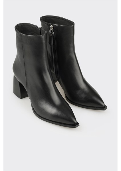 Siyah Deri Kadın Klasik Bot fiyatları