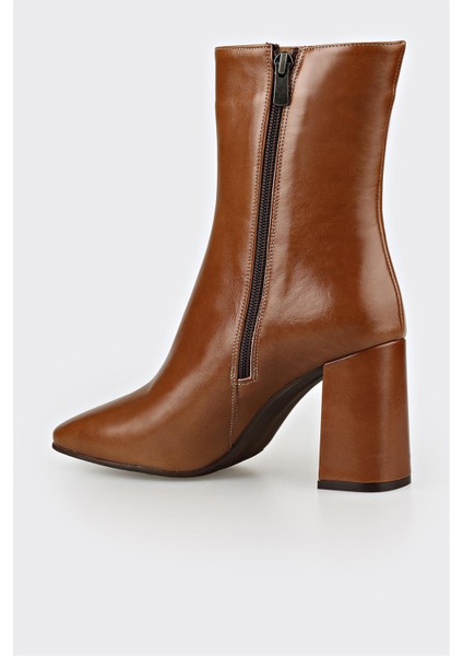 Naturel Deri Kadın Klasik Bot modelleri