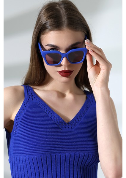 Kadın Kare Mat Mavi UV400 Güneş Gözlüğü Garson Boy 23048-1 C31 fiyatları