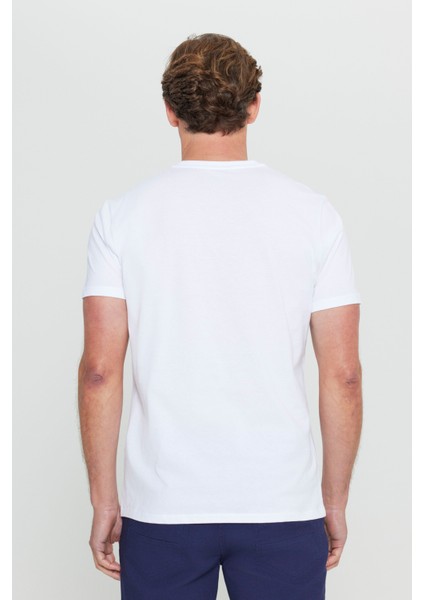 Erkek Beyaz %100 Pamuk Slim Fit Dar Kesim V Yaka Tişört