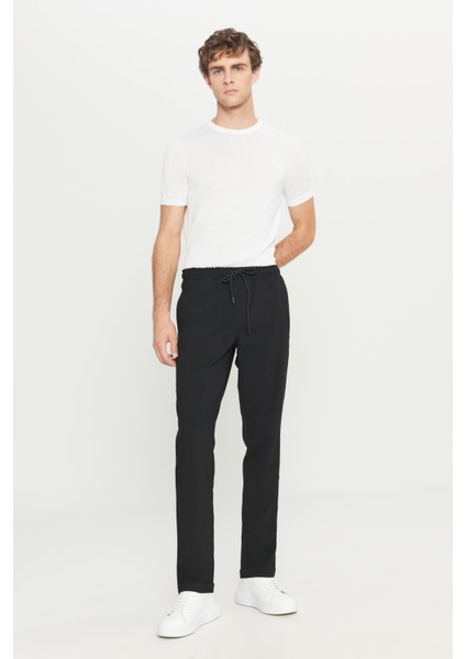 Erkek Siyah Slim Fit Rahat Kesim Beli Bağlamalı Yan Cepli Jogger Pantolon fırsatları
