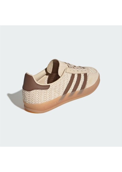 Gazelle Indoor W indirimleri