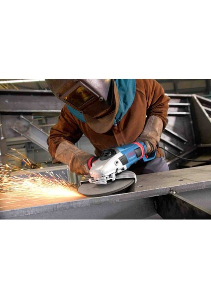 Professional Açılı Taşlama Makinesi Gws 26-230 Lvı (Disk Ø 230 Mm, Kickback-Stop Özellikli 2600 W, Başlangıç Akımı Sınırlaması, Titreşim Sönümleyici Sap, Karton Kutuda) Spral fiyatları