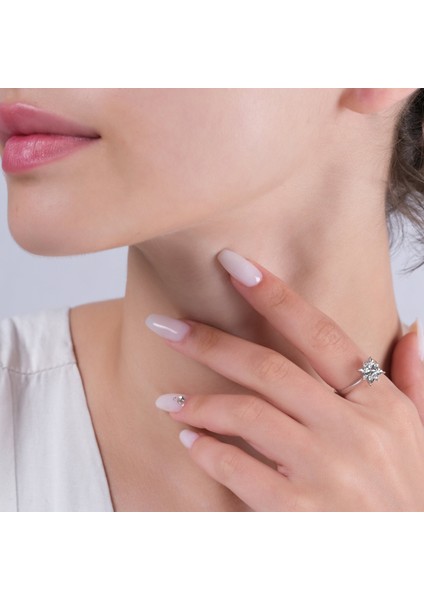 0.05 Karat Pırlanta Yüzük, Kartanesi Motifli, Gerçek Pırlanta, Mücevher Sertifikalı modelleri