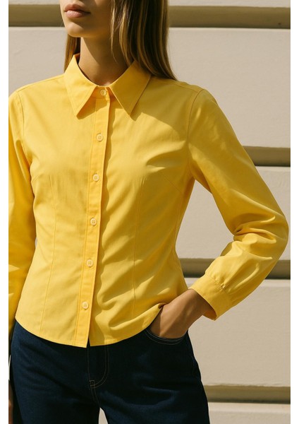 Vücuda Oturan Basic Crop Gömlek modelleri