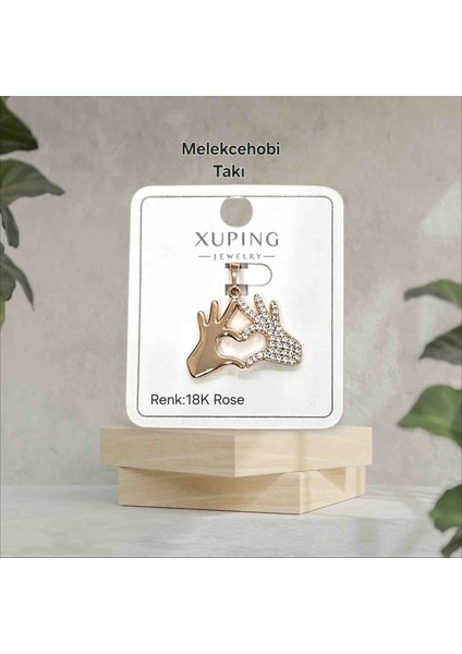 Melekcehobi Takı Sevgi Sembolü Kalpli Taşlı Kolye Ucu