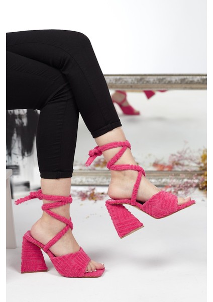 Günlük Kadın Havlu Sadalet Terlik Bilekten Bağcıklı Esnek Yumuşak Yüksek Topuklu Ayakkabı 132 modelleri