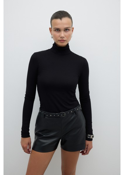 Balıkçı Yaka Uzun Kol Basic T-Shirt Siyah K2623801_001