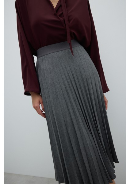 Beli Lastikli Plisoley Midi Boy Etek Gri K2615040_004 modelleri