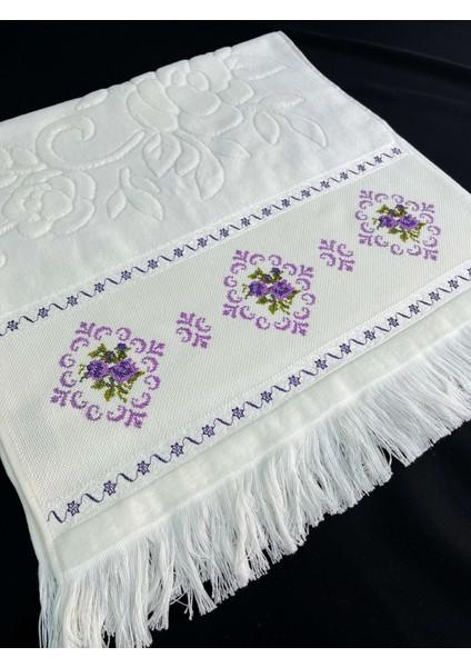 Özel Tasarım Kanaviçe Nakış Işlemeli Kadife Etamin Çeyizlik Havlu fırsatları