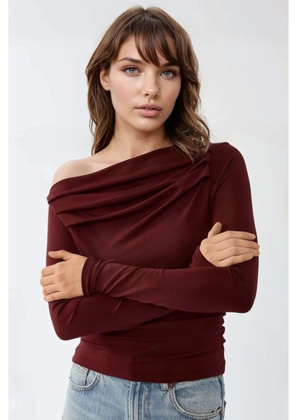 Kadın Asimetrik Yaka Drape Detaylı Örme Üst Red