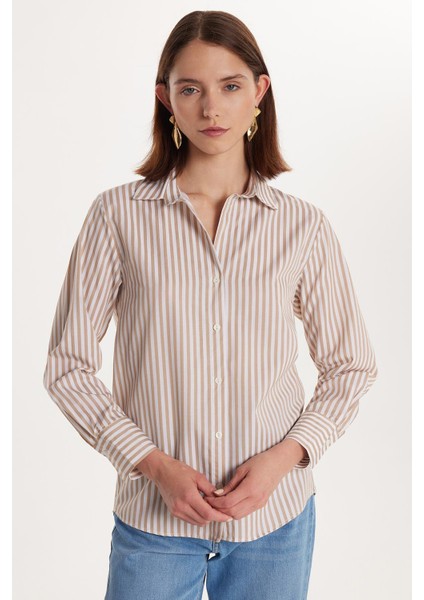 Kadın Slim Fit Dar Kesim Uzun Kollu Çizgili Gömlek fırsatları