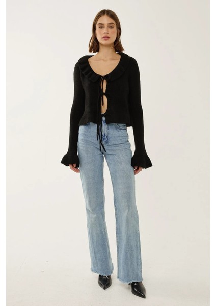 Kadın Rahat Kesim Volanlı Örme Hırka Siyah fiyatları