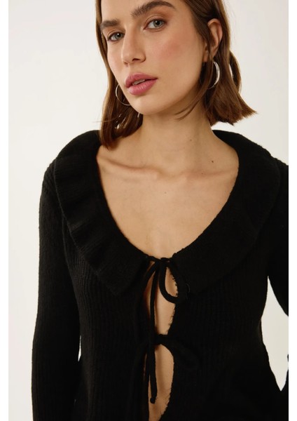 Kadın Rahat Kesim Volanlı Örme Hırka Siyah fırsatları