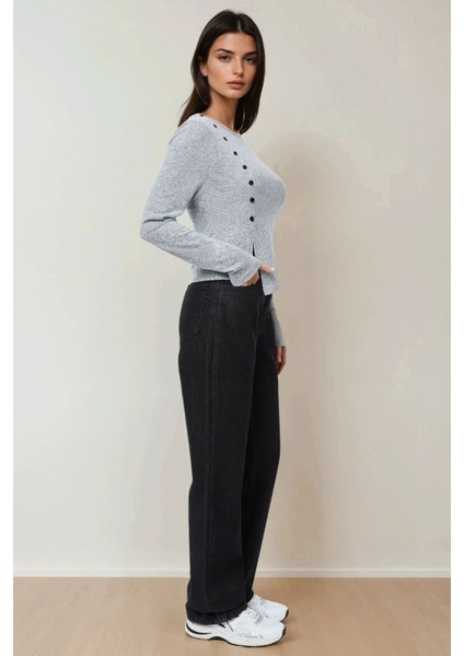 Kadın Önü Düğmeli Uzun Kollu Slim Fit Üst Grey fiyatları