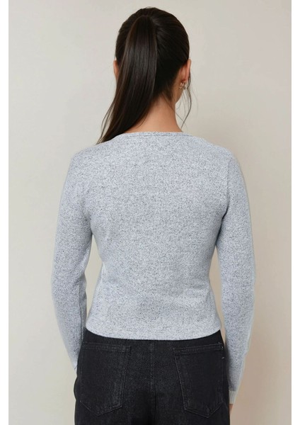 Kadın Önü Düğmeli Uzun Kollu Slim Fit Üst Grey fırsatları