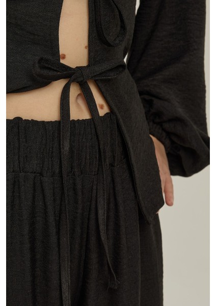 Kadın Geniş Paça Rahat Kesim Pantolon Siyah indirimleri