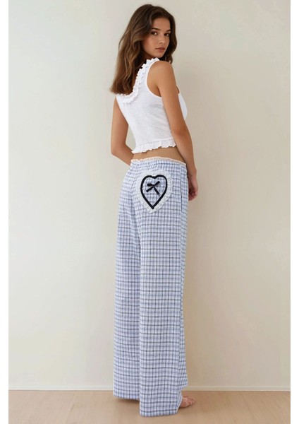 Kadın Arkası Kalp İşleme Detaylı Ekose Desenli Pijama Altı Blue fırsatları