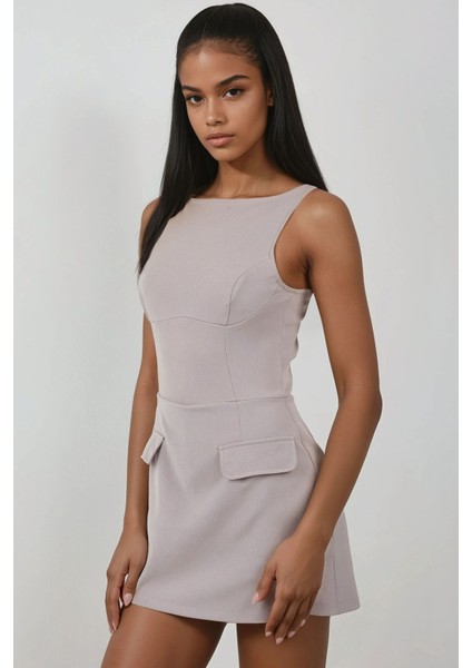 Kadın İçi Şortlu Cep Kapaklı Dar Mini Elbise Açık Gri modelleri