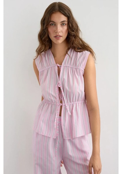 Kadın Fiyonk Detaylı Çizgili Bisiklet Yaka Bluz Pink modelleri