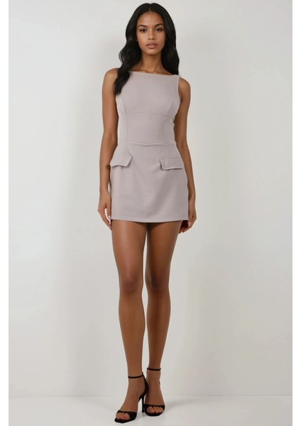 Kadın İçi Şortlu Cep Kapaklı Dar Mini Elbise Açık Gri indirimleri