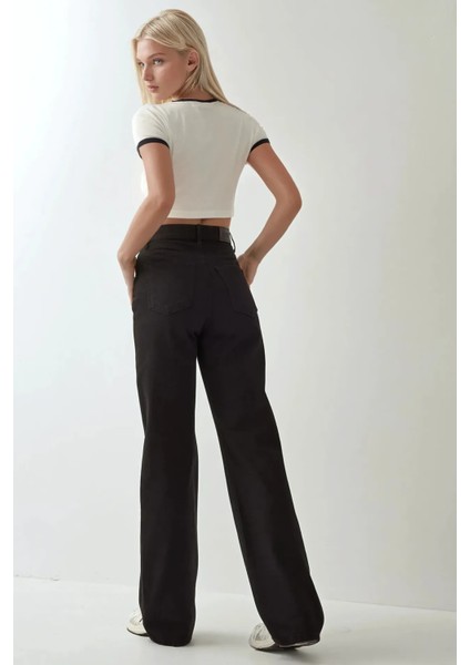 Kadın Straight Fit Denim Pantolon Siyah fırsatları