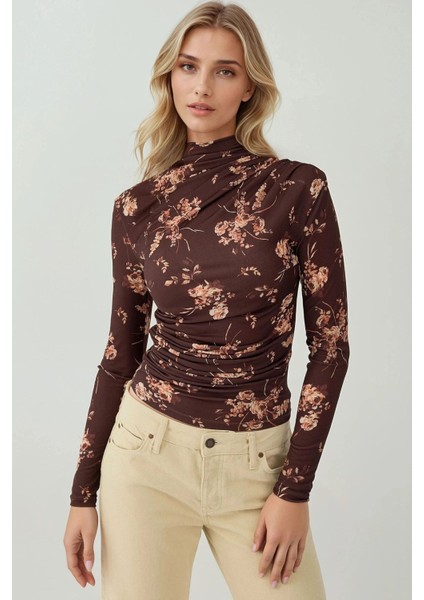 Kadın Desenli Dik Yaka Uzun Kollu Üst Koyu Mocha Kahve fiyatları