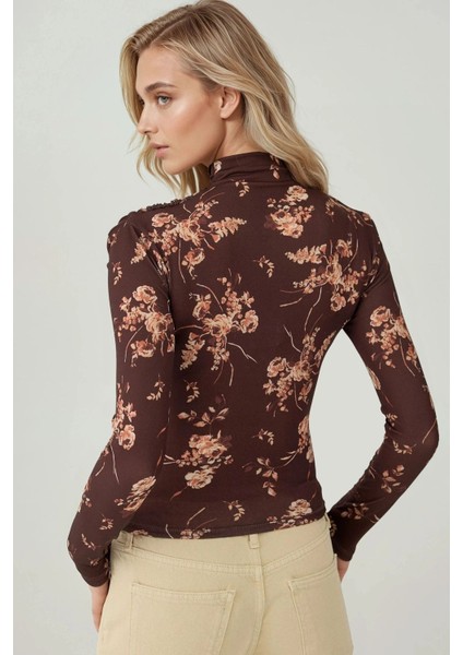 Kadın Desenli Dik Yaka Uzun Kollu Üst Koyu Mocha Kahve modelleri