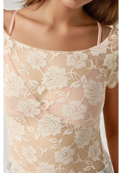 Kadın Çiçekli Dantel Kısa Üst Pika Koleksiyonu Fildişi Doğal fiyatları