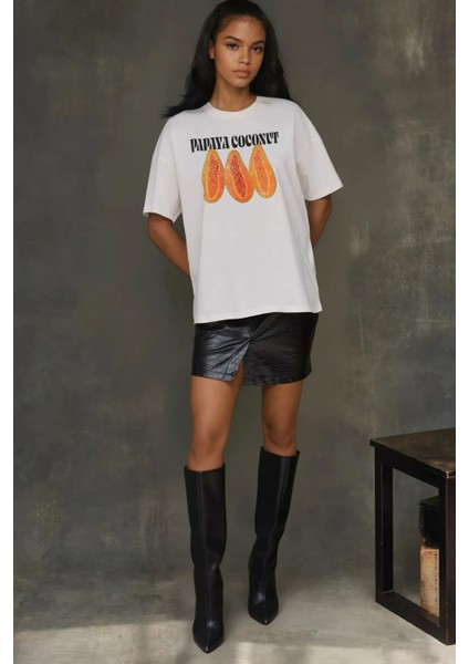 Kadın Kadın %100 Pamuk Bisiklet Yaka Oversize Beyaz Baskılı T-Shirt Orange fiyatları