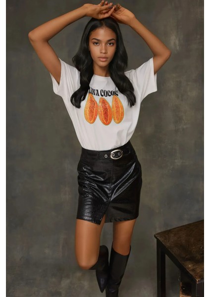 Kadın Kadın %100 Pamuk Bisiklet Yaka Oversize Beyaz Baskılı T-Shirt Orange modelleri