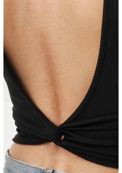 Kadın Slim Fit Sırtı Açık Kayık Yaka Örme Üst Black fırsatları