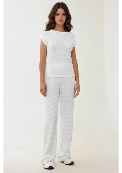 Kadın Rahat Kesim Wide Leg Dokulu Örme Pantolon White fiyatları