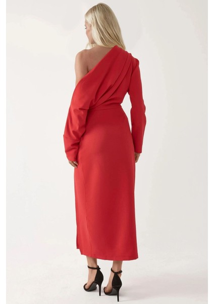 Kadın Asimetrik Yaka Yırtmaçlı Bodycon Midi Elbise Red fiyatları
