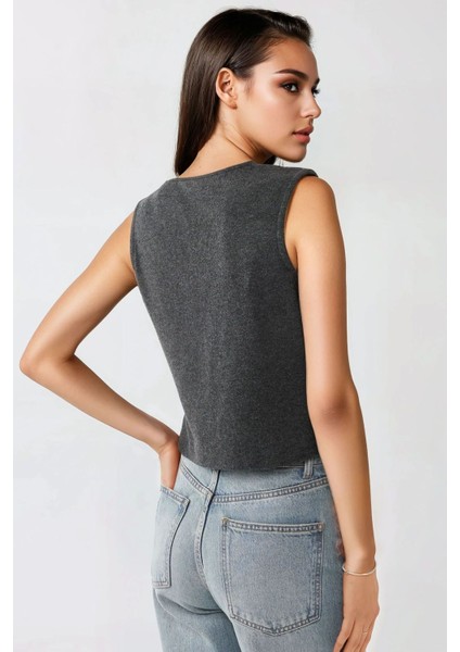 Kadın Düğme Detaylı Bisiklet Yaka Örme Kolsuz Yelek Grey fiyatları