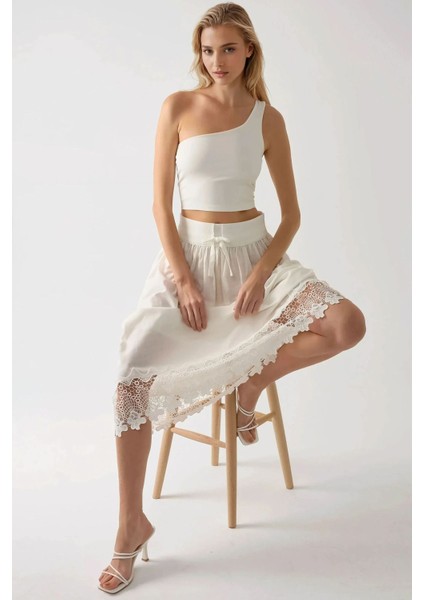 Kadın Asimetrik Yaka Soft Crop Top White fiyatları