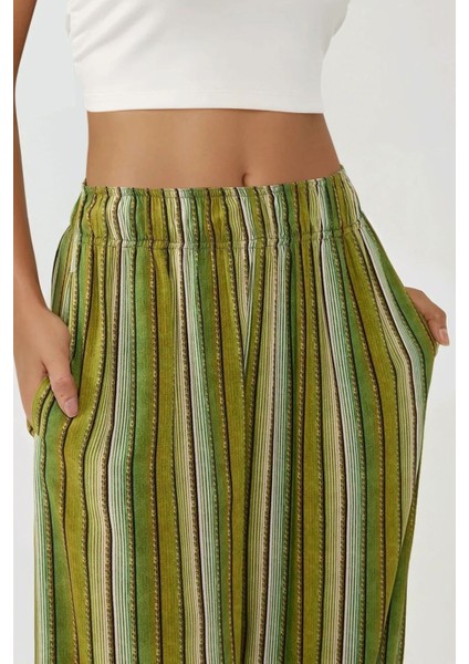 Kadın Wide Leg Çizgi Desenli Rahat Kesim Pantolon Green indirimleri
