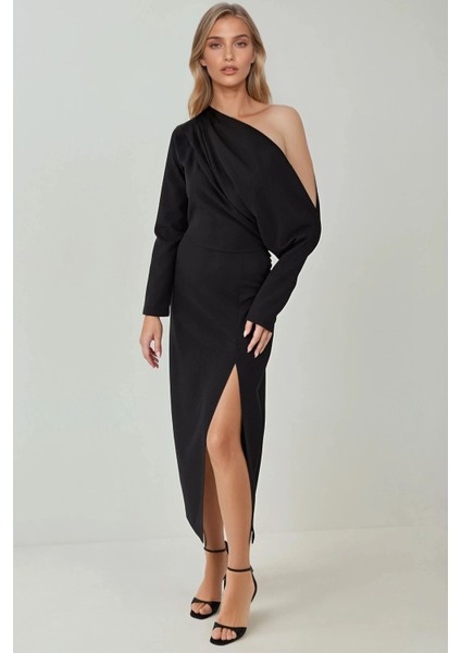 Kadın Asimetrik Yaka Yırtmaçlı Bodycon Midi Elbise Black fırsatları