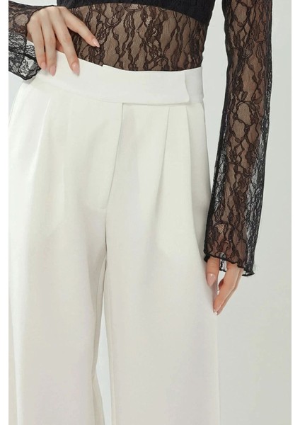 Kadın Yüksek Bel Geniş Paça Pileli Palazzo Pantolon Beyaz fırsatları