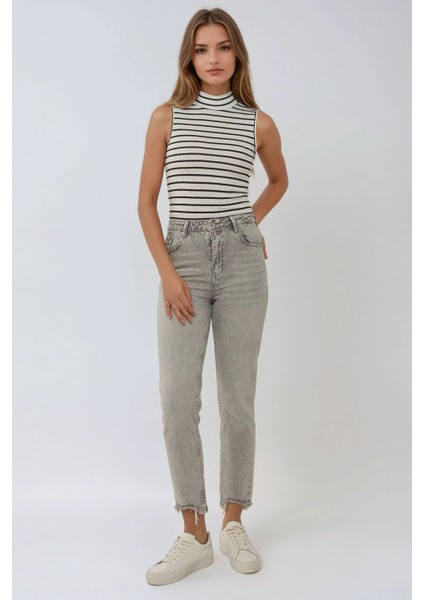 Kadın Slim Fit Dik Yaka Üst White fırsatları