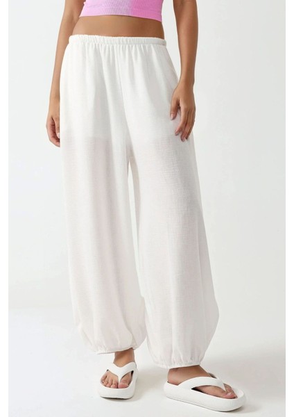 Kadın Düşük Bel Bol Kesim Jogger Pantolon Beyaz