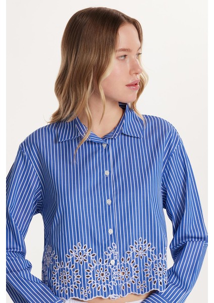 Kadın Slim Fit Dar Kesim Desenli Uzun Kollu Klasik Yaka Gömlek fiyatları
