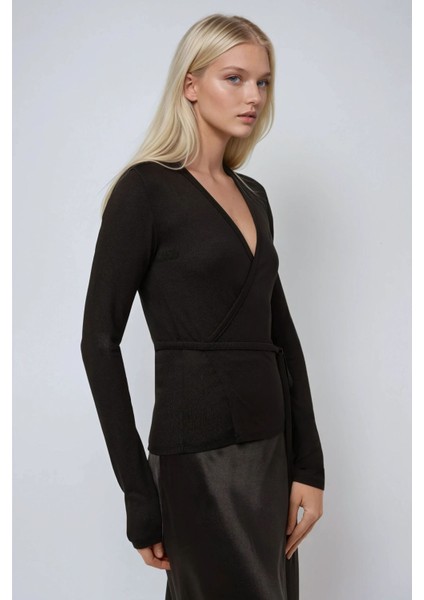 Kadın Kruvaze Bağlama Detaylı Soft Kumaş Balerin Bluz Siyah fiyatları