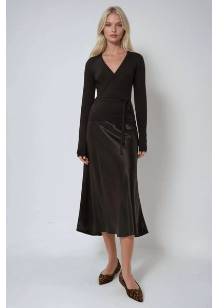 Kadın Kruvaze Bağlama Detaylı Soft Kumaş Balerin Bluz Siyah fırsatları