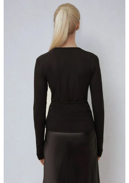 Kadın Kruvaze Bağlama Detaylı Soft Kumaş Balerin Bluz Siyah