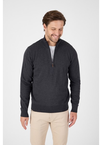 Antrasit %100 Pamuk Erkek Yarım Fermuarlı Dik Yaka Triko Kazak modelleri