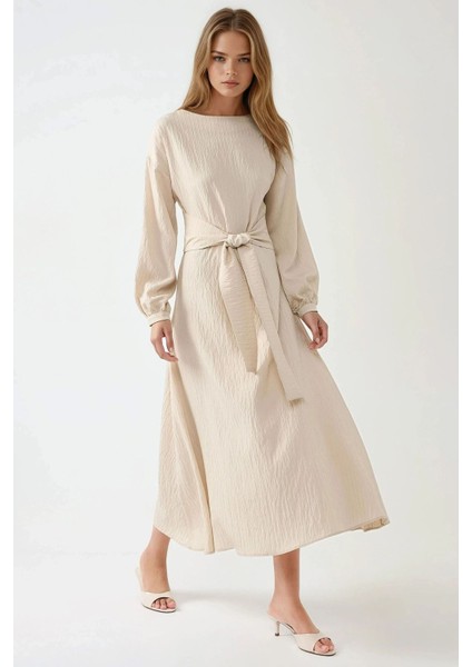 Kadın Dokulu Bisiklet Yaka Bağlama Detaylı Maxi Elbise Natural indirimleri