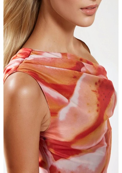 Kadın Çiçek Desenli Asimetrik Yaka Bluz Red fırsatları